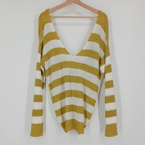 Mystree Knot Back Knit Sweater